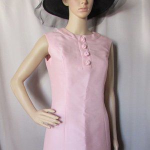 Sophisticated Vintage Sheath Dress in Lovely Pink